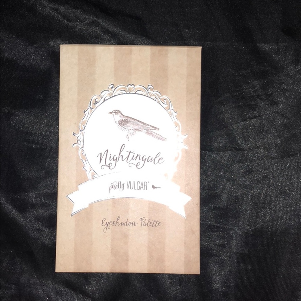 Pretty Vulgar Nightingale Eyeshadow Palette